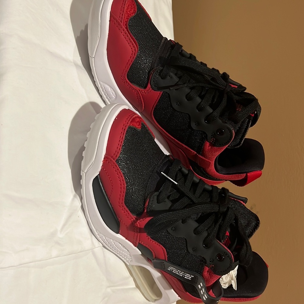 Nike RARE RED AND BLACK Women’s Jordans MA2 - NEVER WORN SIZE 8